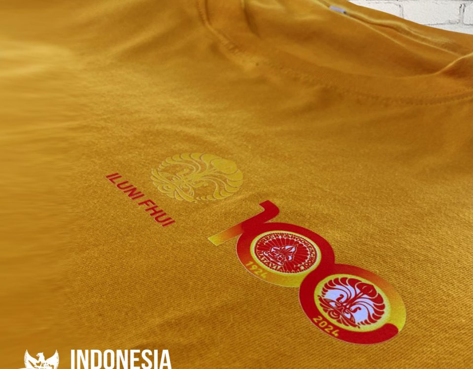 Kaos Cotton Combed Ikatan Alumni ILUNI S3 Fakultas Hukum FH Universitas Indonesia UI Dedikasi Seabad untuk Hukum dan Keadilan