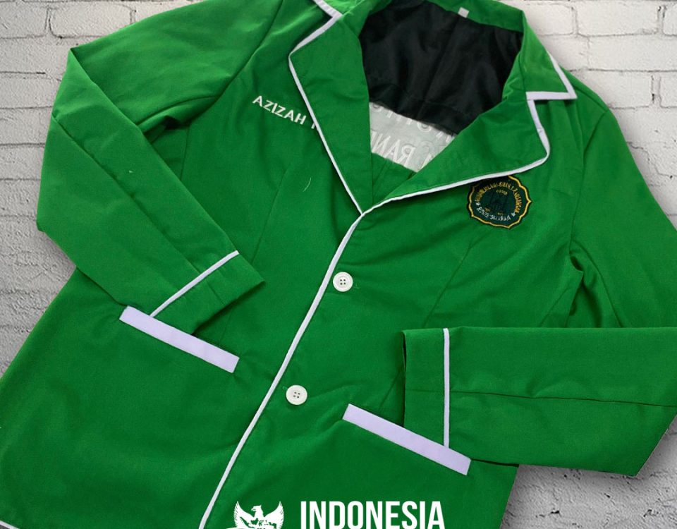 Jas Almamater Tampak Depan