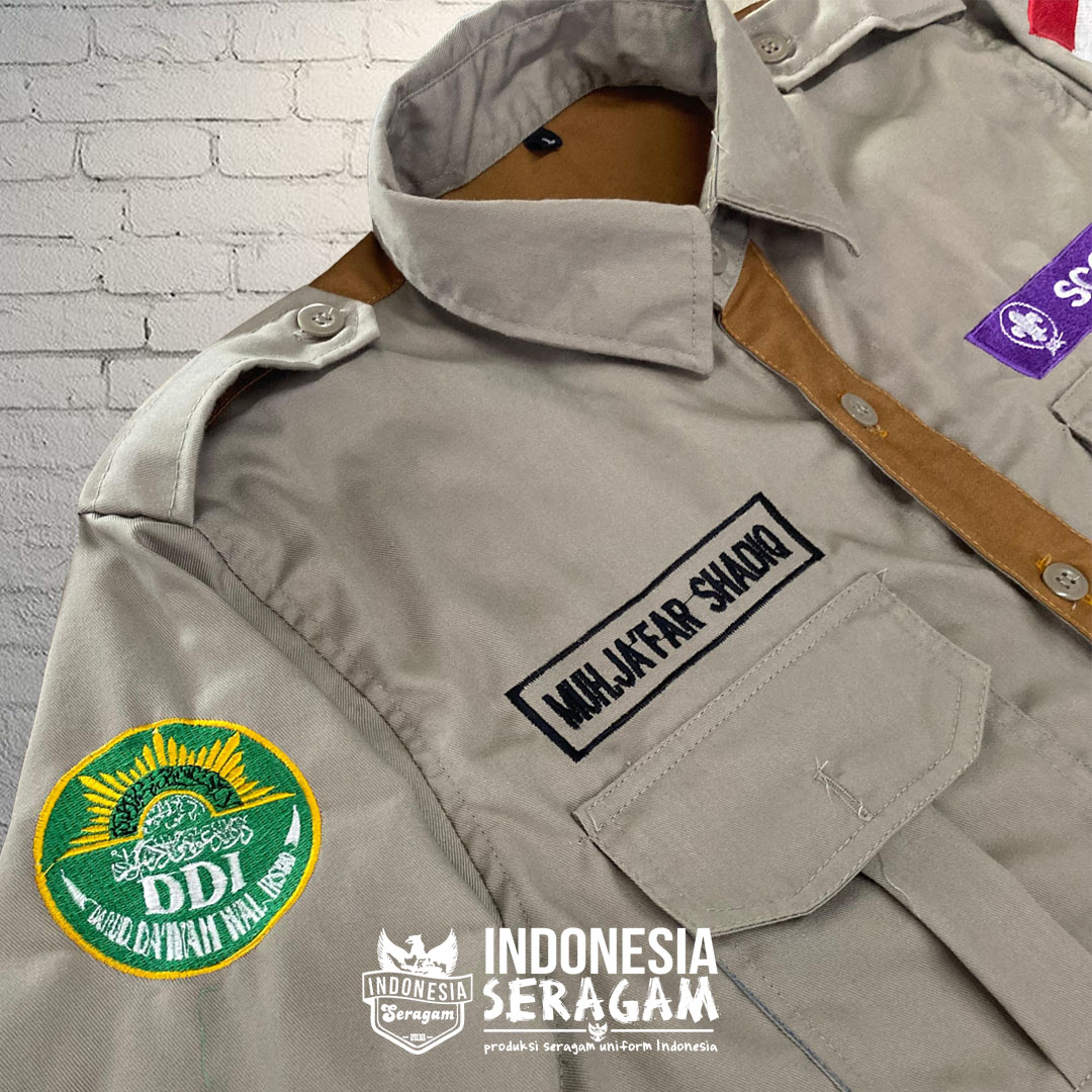 Kemeja DDI Tampak Kanan