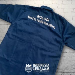 Kemeja Guru Navy Tampak Belakang