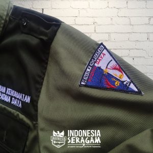 Kemeja Tampak Lengan