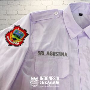Kemeja Tampak Samping