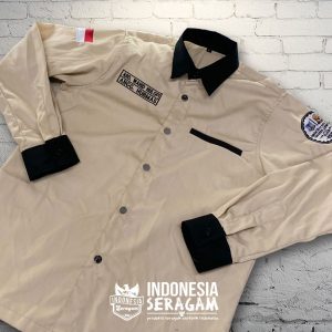 Kemeja Tampak Depan