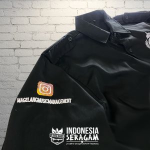 Kemeja Tampak Samping Kanan