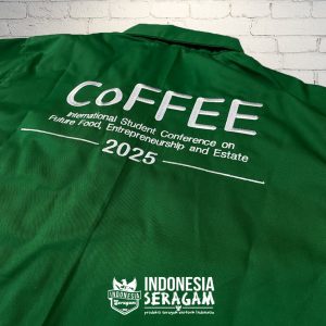 Kemeja Tampak Belakang