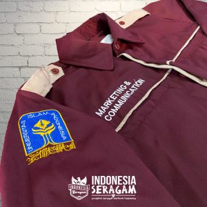 Kemeja Tampak Samping Kanan