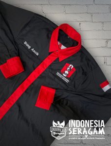 Kemeja Tampak Samping