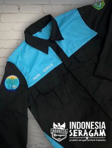 Kemeja Tampak Samping