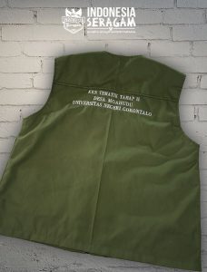 Rompi Tampak Belakang