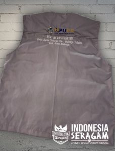 Rompi Tampak Belakang