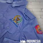KEMEJA TAMPAK DEPAN